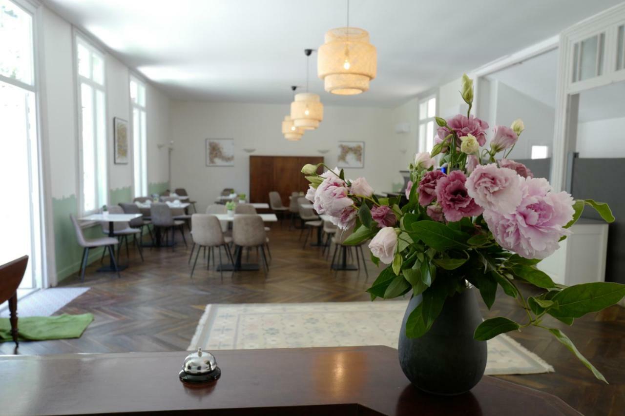 Hotel De Ma Tante Lamalou-les-Bains Ngoại thất bức ảnh